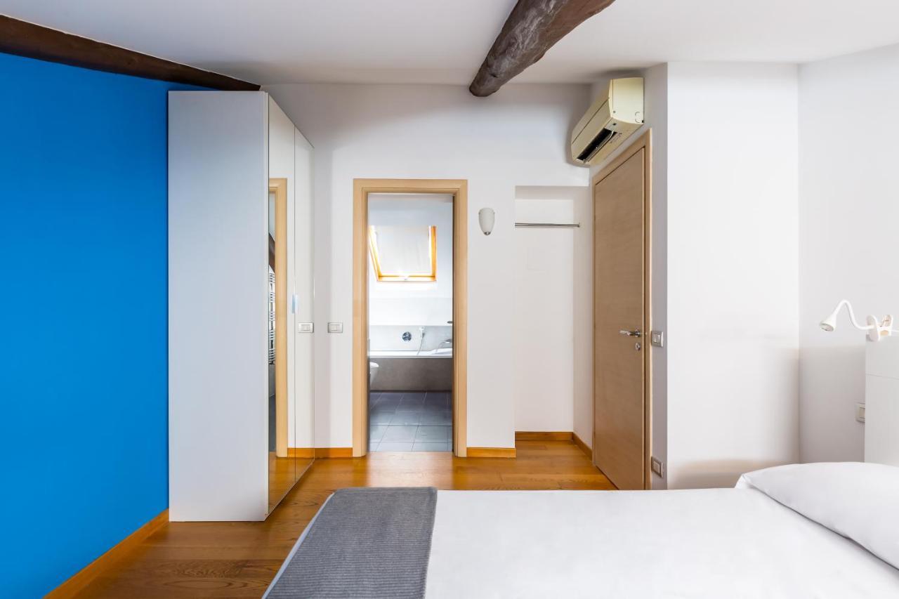 Attico Al Duomo By Napoliapartments 外观 照片