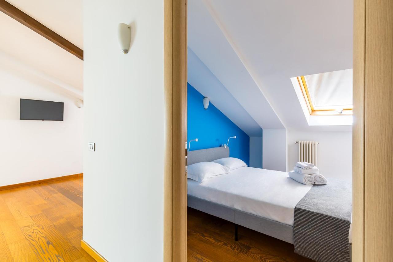 Attico Al Duomo By Napoliapartments 外观 照片